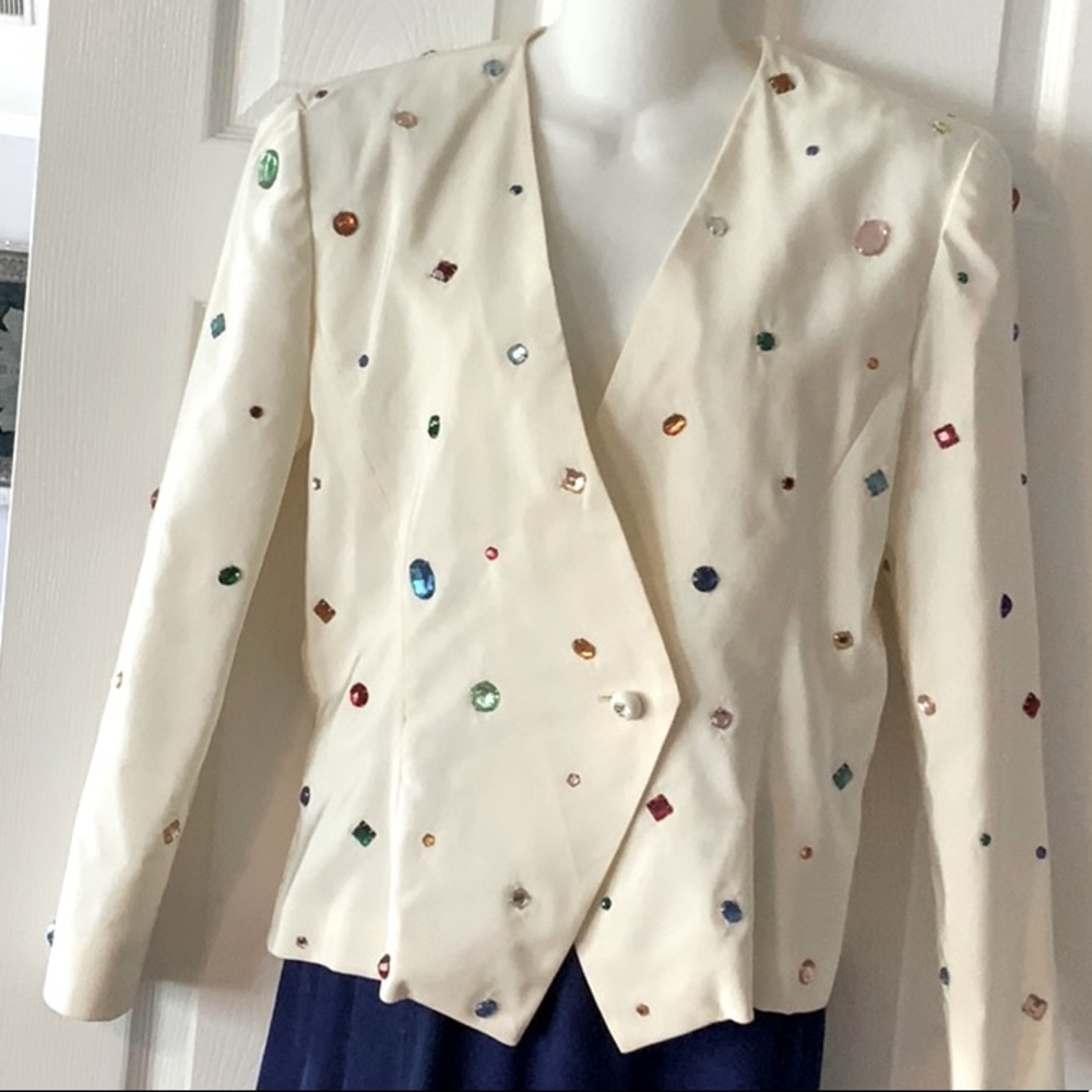 Vintage CHETTA B Jacket with Baubles.  Great for entertaining.